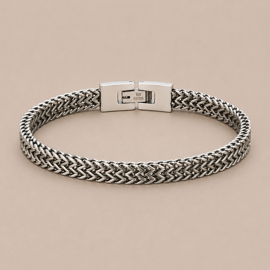 Veyra Chain Bracelet