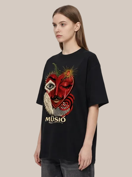 MÜSIO Divine Heart Tee