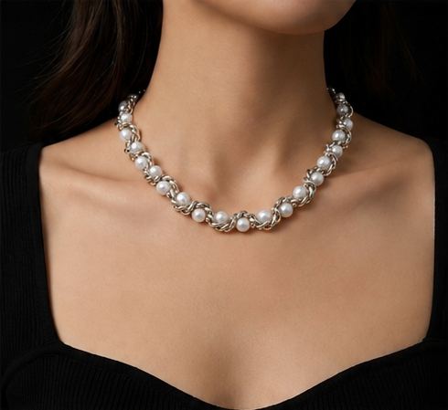 The Amour Link Necklace